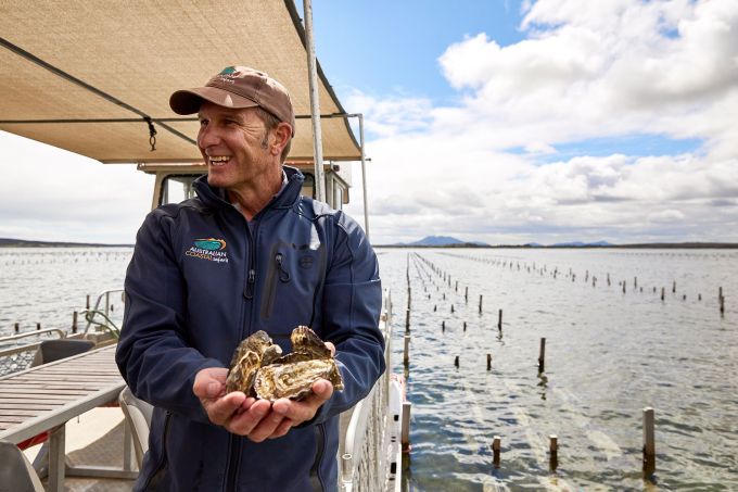 David Doudle - Oysters - Eyre Peninsula Wildlife & Ocean Encounters
