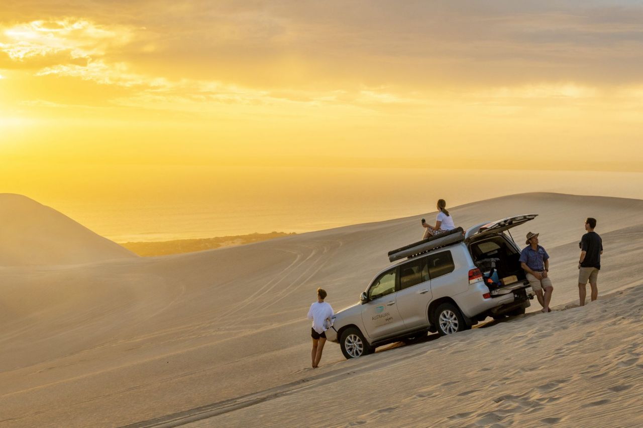 Australian Coastal Safaris - Vehicle